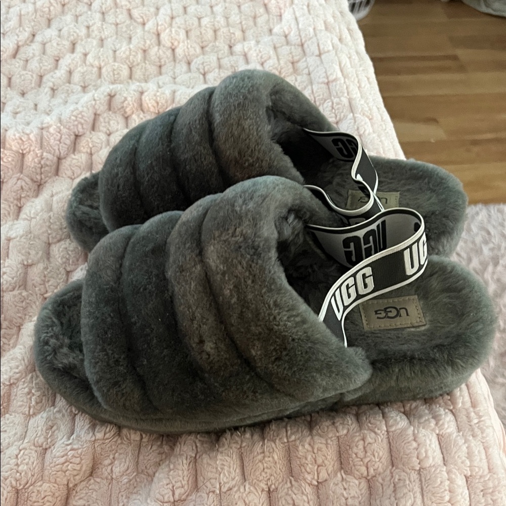 UGG Charcoal Fluffy Slides